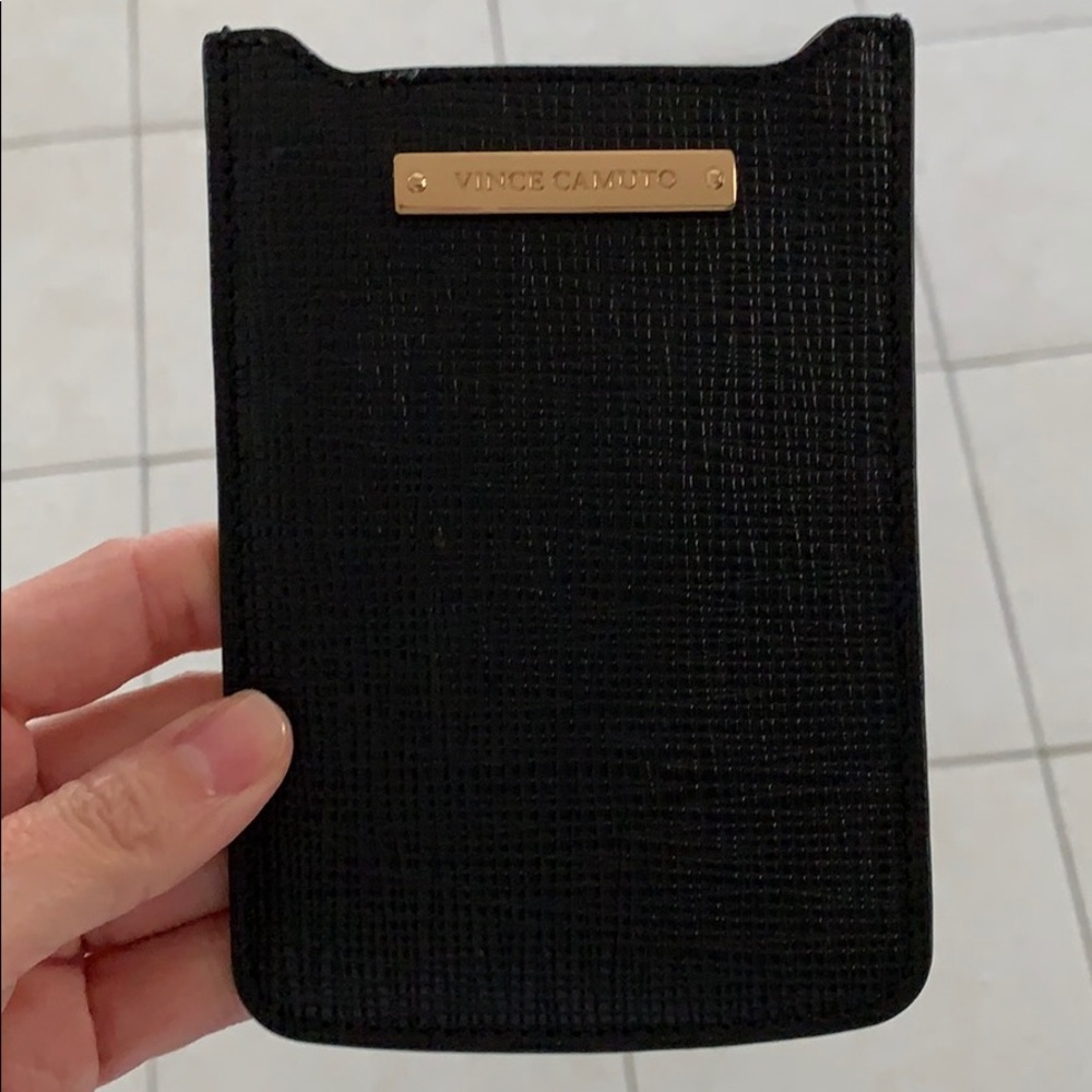 Vince Camuto phone case